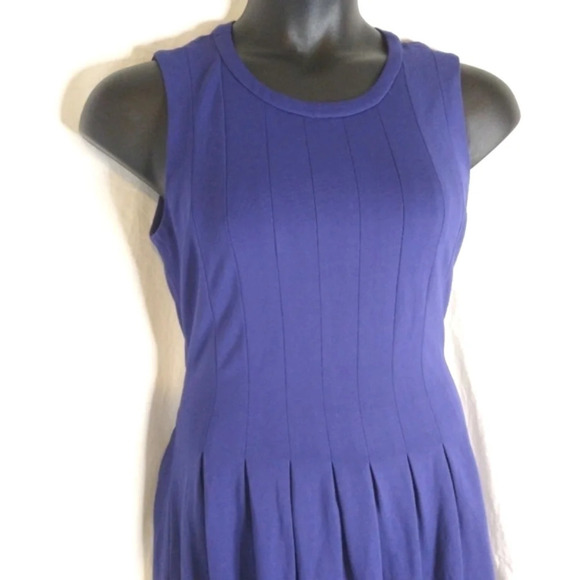 💙 Blue Shape FX Dress - EUC 𝅺 - Picture 3 of 10